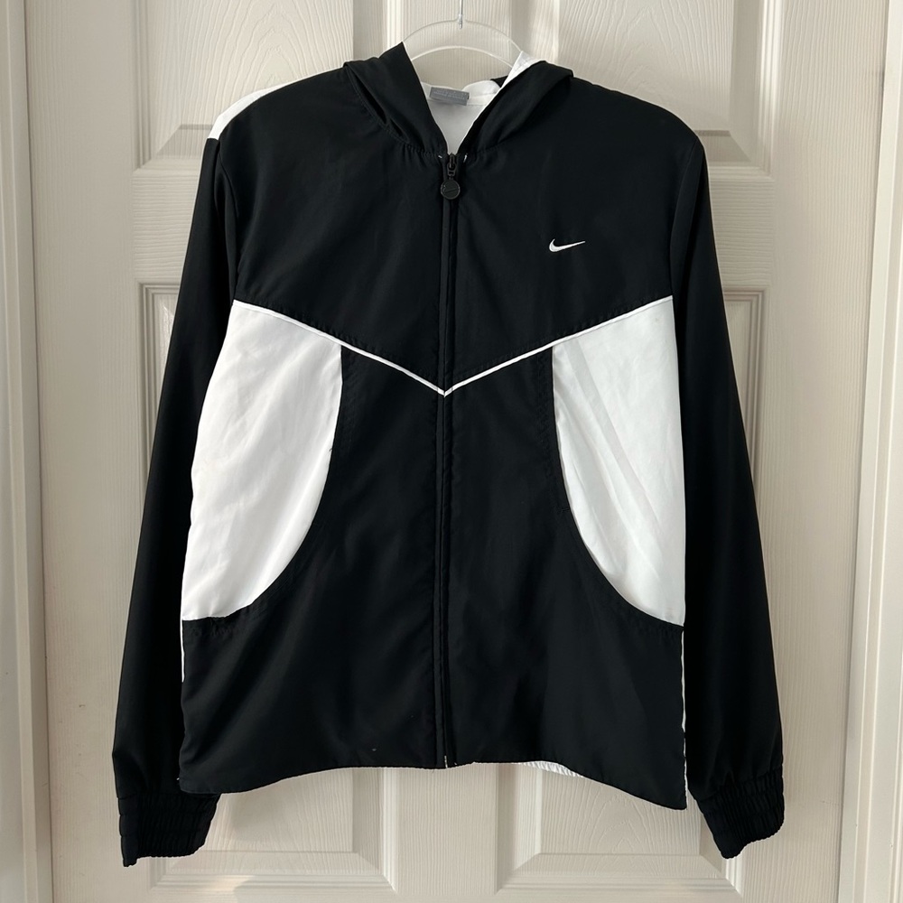 Nike Black and White Zip Up Windbreaker Jacket